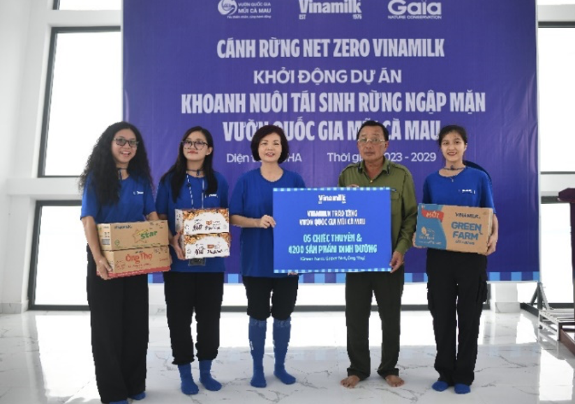 Đẩy[-]mạnh[-]dự[-]án[-]"Cánh[-]rừng[-]Net[-]Zero",[-]Vinamilk[-]khoanh[-]nuôi[-]tái[-]sinh[-]25[-]ha[-]rừng[-]ngập[-]mặn[-]Cà[-]Mau